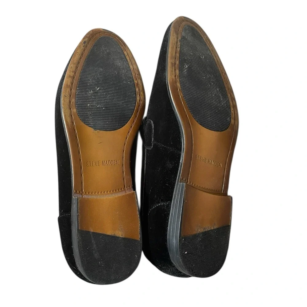 D7- Delrayy 9.5 Velvet Upper Steve Madden Men’s Black Suede Loafers w/ Metal Bit